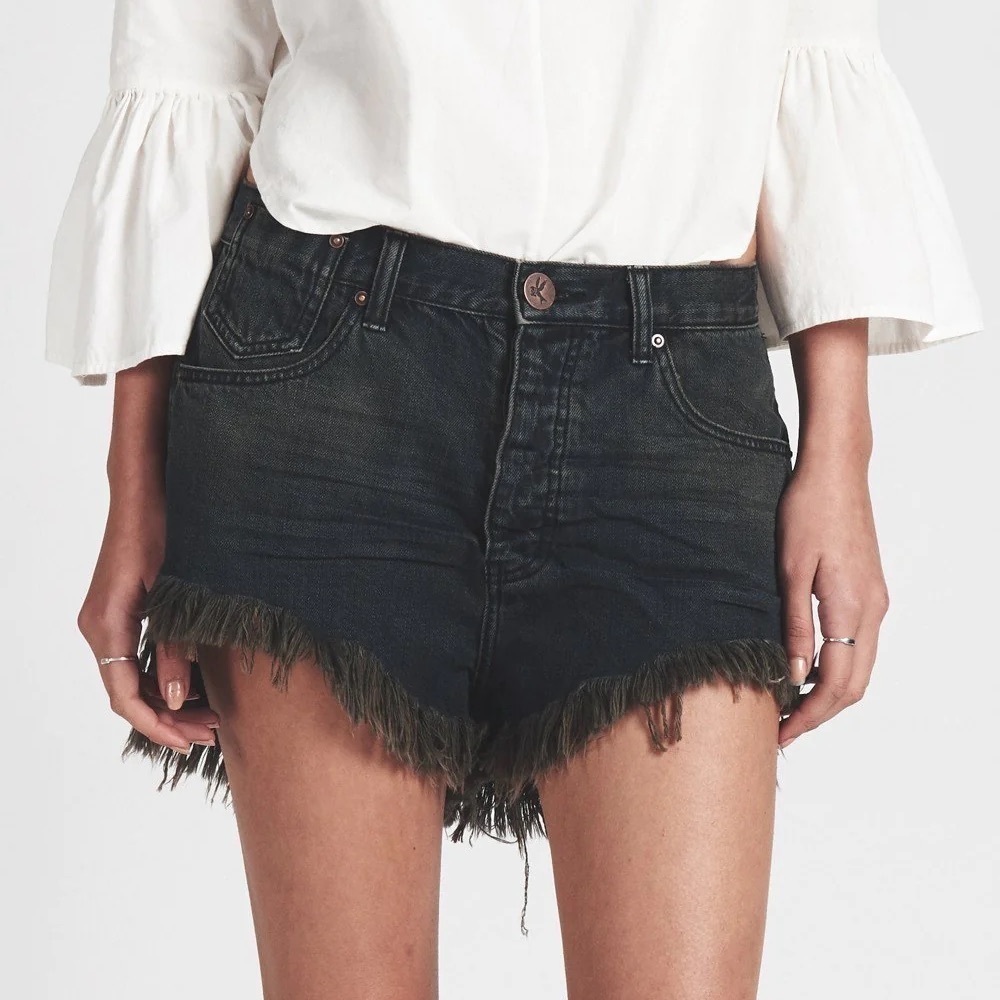 One Teaspoon Fox Black LE Wolves MID Length Denim Shorts